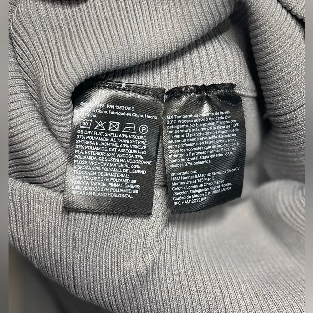 H&M Edition Long Skirt (SKU480) - Picture 4 of 4
